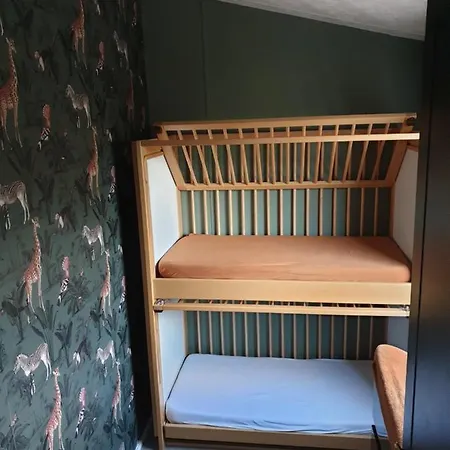Apartment Kindvriendelijk Chalet Op Rustige Camping Veluwe