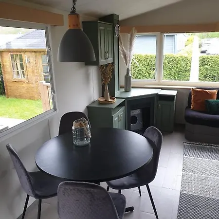 Kindvriendelijk Chalet Op Rustige Camping Veluwe